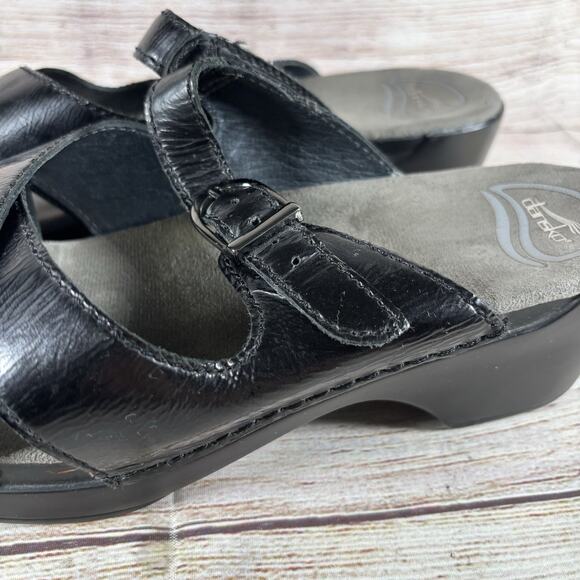Dansko Womens 38 7.5-8 Sandals Sela Black Patent Leather Slide Wedge Open Toe - Picture 4 of 8